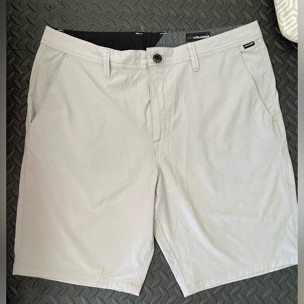 Men’s Volcom Shorts